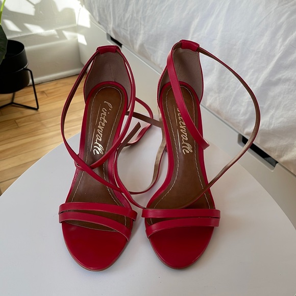 Brand new never worn red L’Intervalle strappy heels - Picture 2 of 5